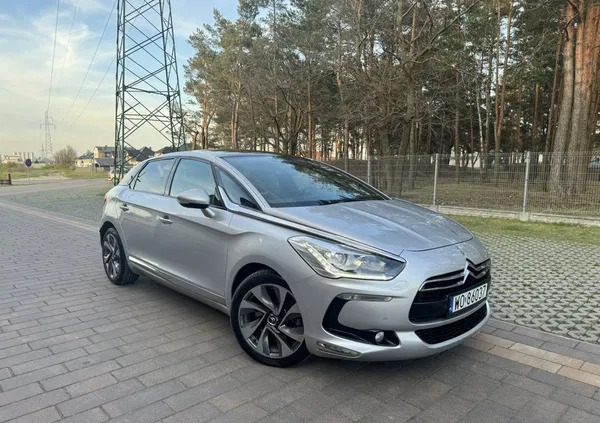 citroen ds5 Citroen DS5 cena 44900 przebieg: 167364, rok produkcji 2015 z Ostrołęka